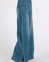 00475aeb-e2ff-4fbb-9961-b4a0c09e0e52-Max