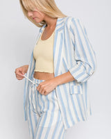 10e8ba23-a031-4395-a5f5-f75257fe2ee0-Max