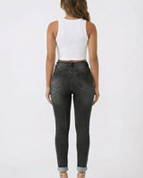 111 Distressed Skinny Jeans