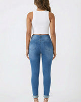 111 Distressed Skinny Jeans
