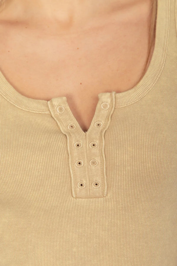 44938de2-6d61-4cc6-8d1f-1afe73944012-Max