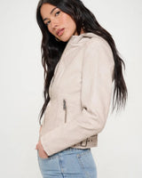 62b05949-27cb-4519-95ad-2e8030fe9cf8-Max