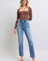 7bde0dcd-3e93-4ce9-bbaa-c8cfa6b2a9a6-Max