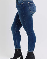 9c9cac3a-ef22-4cbf-94a5-a33d13a0be85-Max