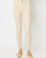 d68765bf-5829-4ffd-9c07-0101c235b88f-Max