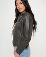 d763d81b-a7ec-4cde-a05e-ce40b3e3270f-Max