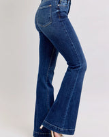 deda18fd-ea42-439b-a4b4-744351cfbaa5-Max