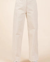 e353d98f-b4fa-48d3-a031-0271b2da6da0-Max