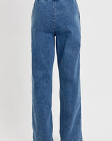 fb0bdc2e-3a29-445f-9e6d-a3a18c1f455b-Max